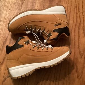 Lugz Golden Wheat Boots